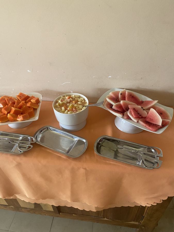 Mamão, salada de fruta e melancia